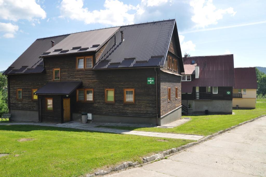 Hotel Osrodek Wypoczynkowy Gromada Krynica-Zdrój Exterior foto